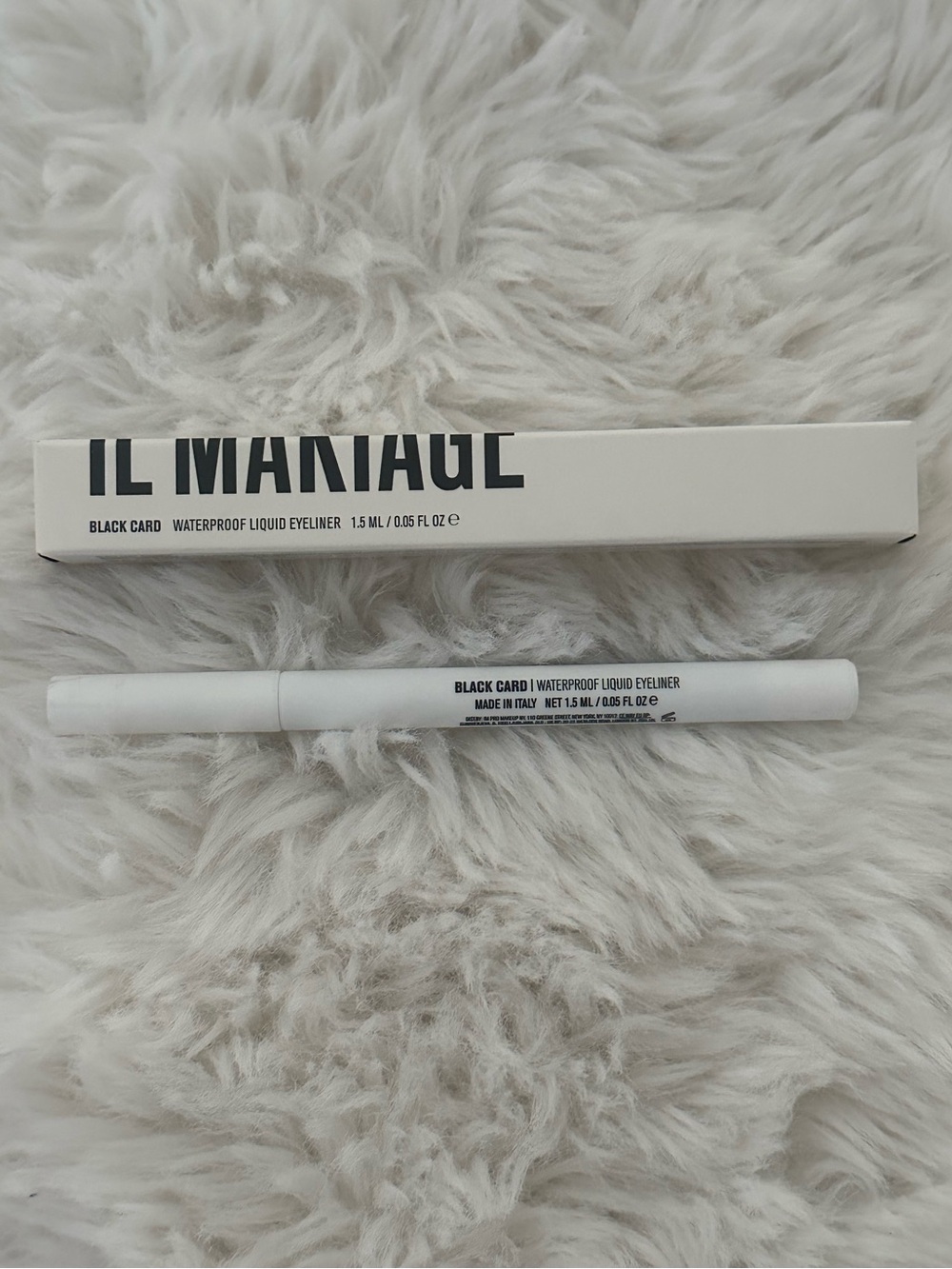 IL MAKIAGE Black Card Waterproof Liquid Eyeliner - Black